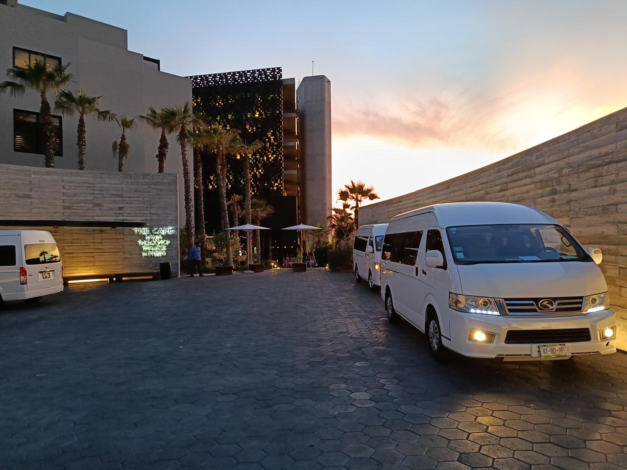 Sunny Desert Cabo 2